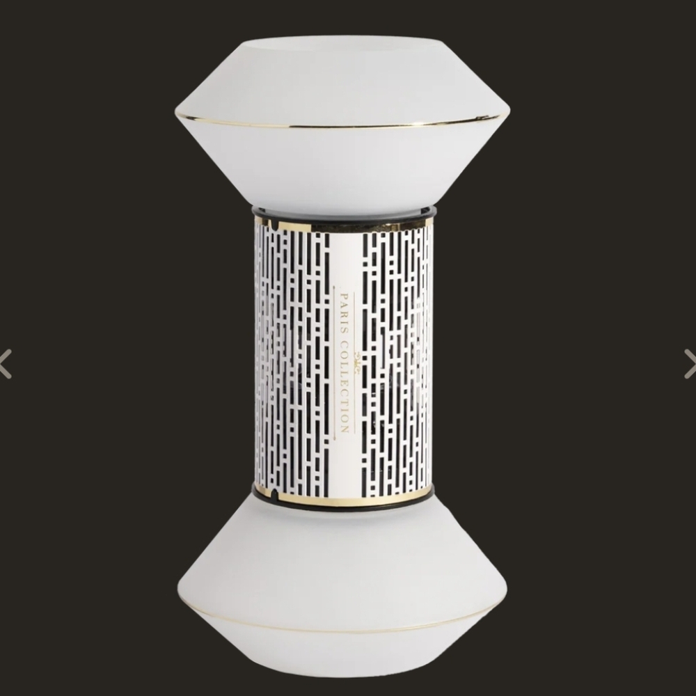 NWT Aroma360 Paris Collection Hourglass Diffuser With Oil